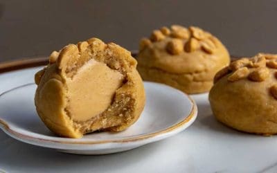 Magical Stuffed Peanut Butter Cookie
